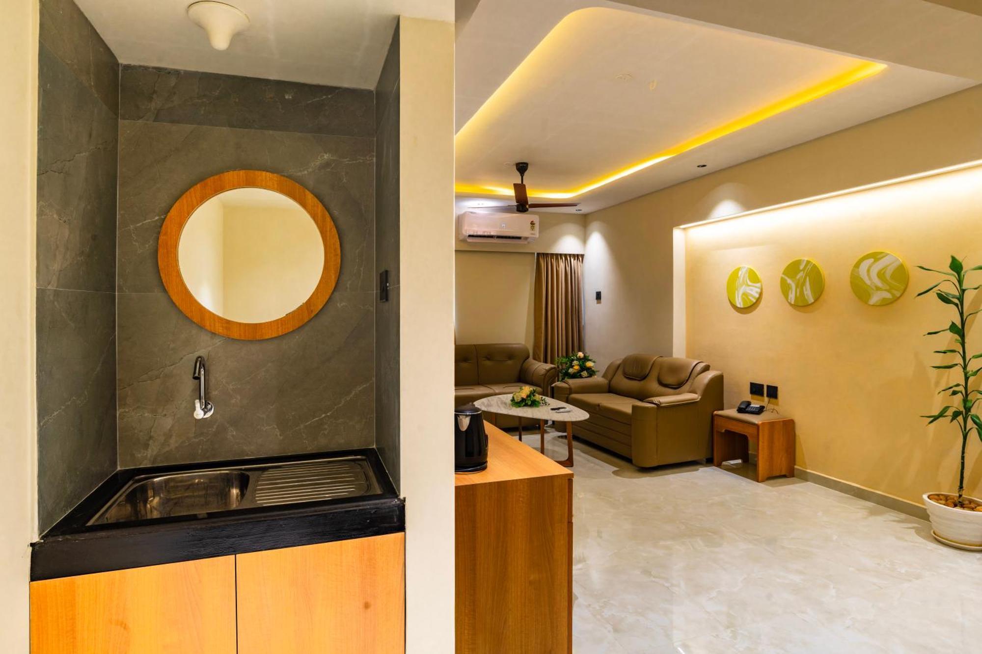 Ima House Hotel Kochi Luaran gambar