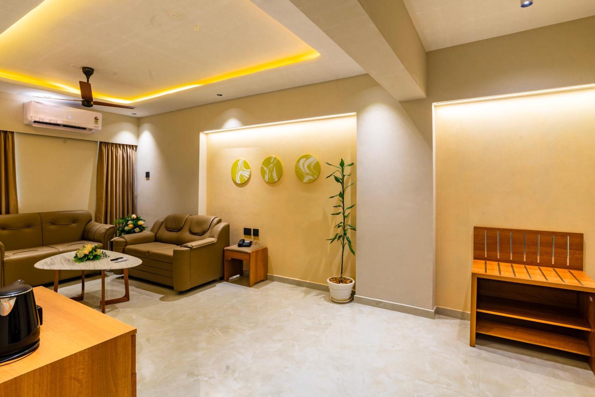 Ima House Hotel Kochi Luaran gambar